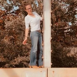 Meet your Posher, Crystal